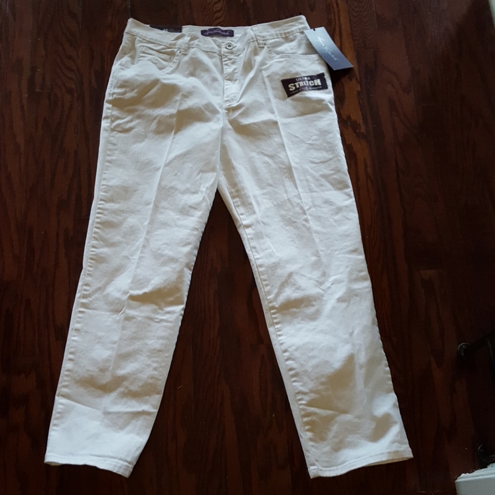Gloria Vanderbilt Amanda white stretch denim jeans classic fit 16P New w/ tags…